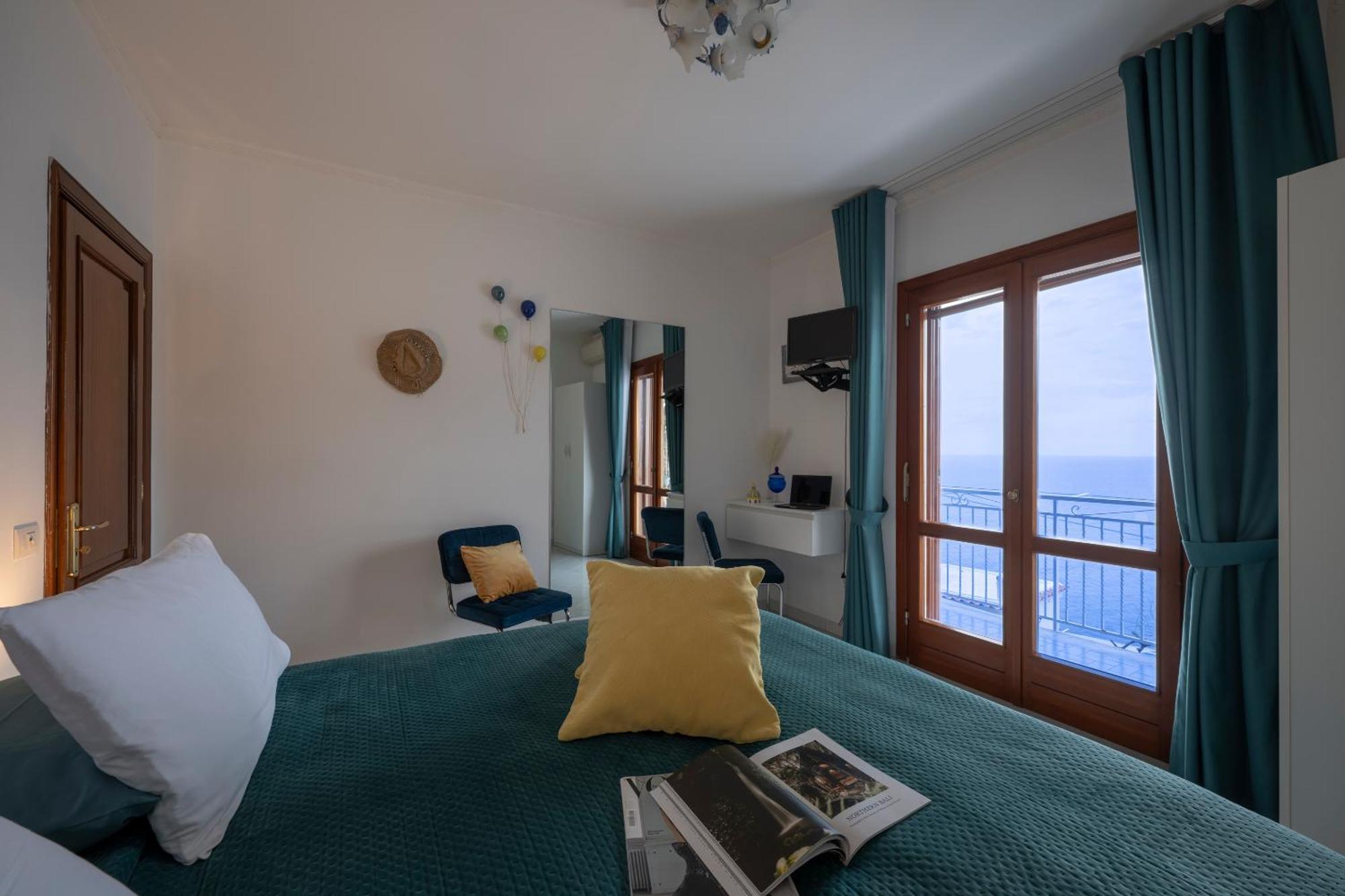 Casa Sea La Vie Apartment Praiano Luaran gambar